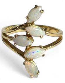 14k Gold and Opal Ladies Ring