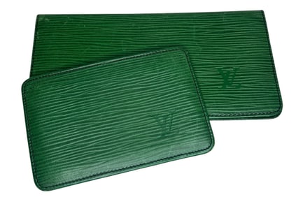 LOUIS VUITTON Green Epi Leather Checkbook & Card Holder