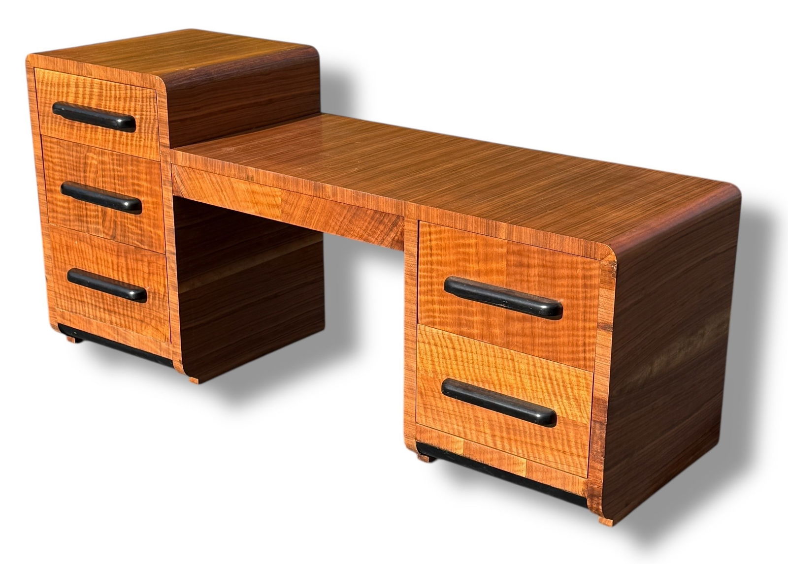 A Petite Art Deco Vanity (1 of 5)