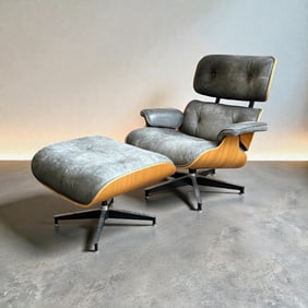 CHARLES & RAY EAMES 670 & 671 Lounge Chair & Ottoman