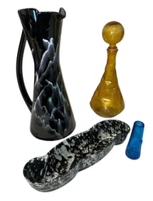 Mid-Century American Ceramic pottery