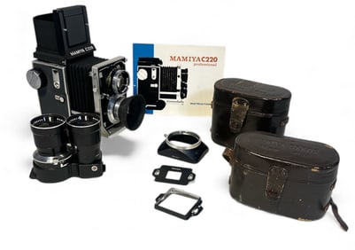 Vintage MAMIYA C220 Professional Camera