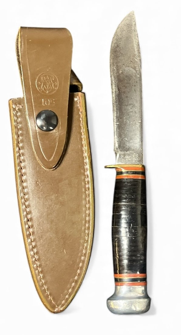 Vintage MARBLES Boy Scout Fixed Blade Knife: Features a wood wrapped handle, lot also includes a Smith and Wesson sheath.
