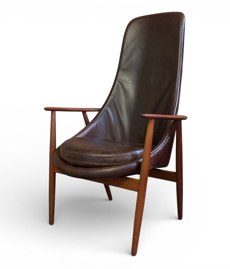 POUL HUNDEVAD (Danish, 1917-2011) Attr. Lounge Chair (1 of 7)