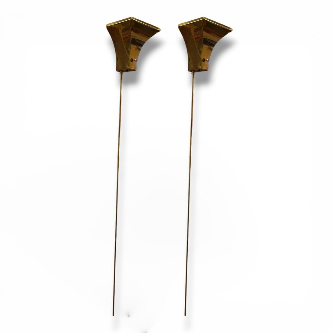 A Pair of Italian Brass Wall Sconces. (1 of 4)