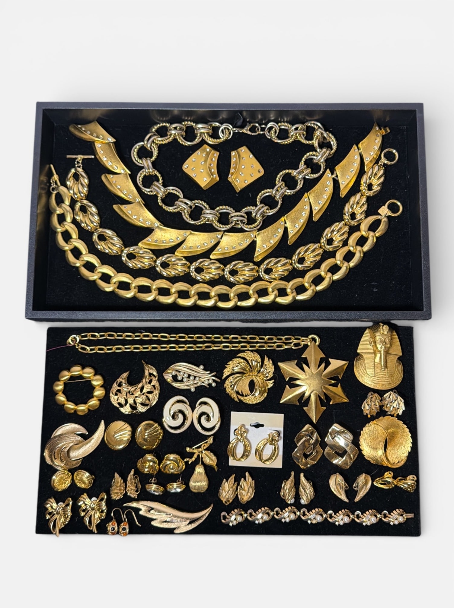 Large Collection Vintage Gold Tone Designer Costume Jewelry, LEE WOLFE (1 of 7)