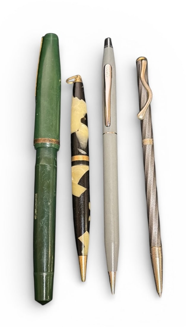 Vintage Pens and Pencil, SHEAFFERS, CROSS, STRATFORD (1 of 4)