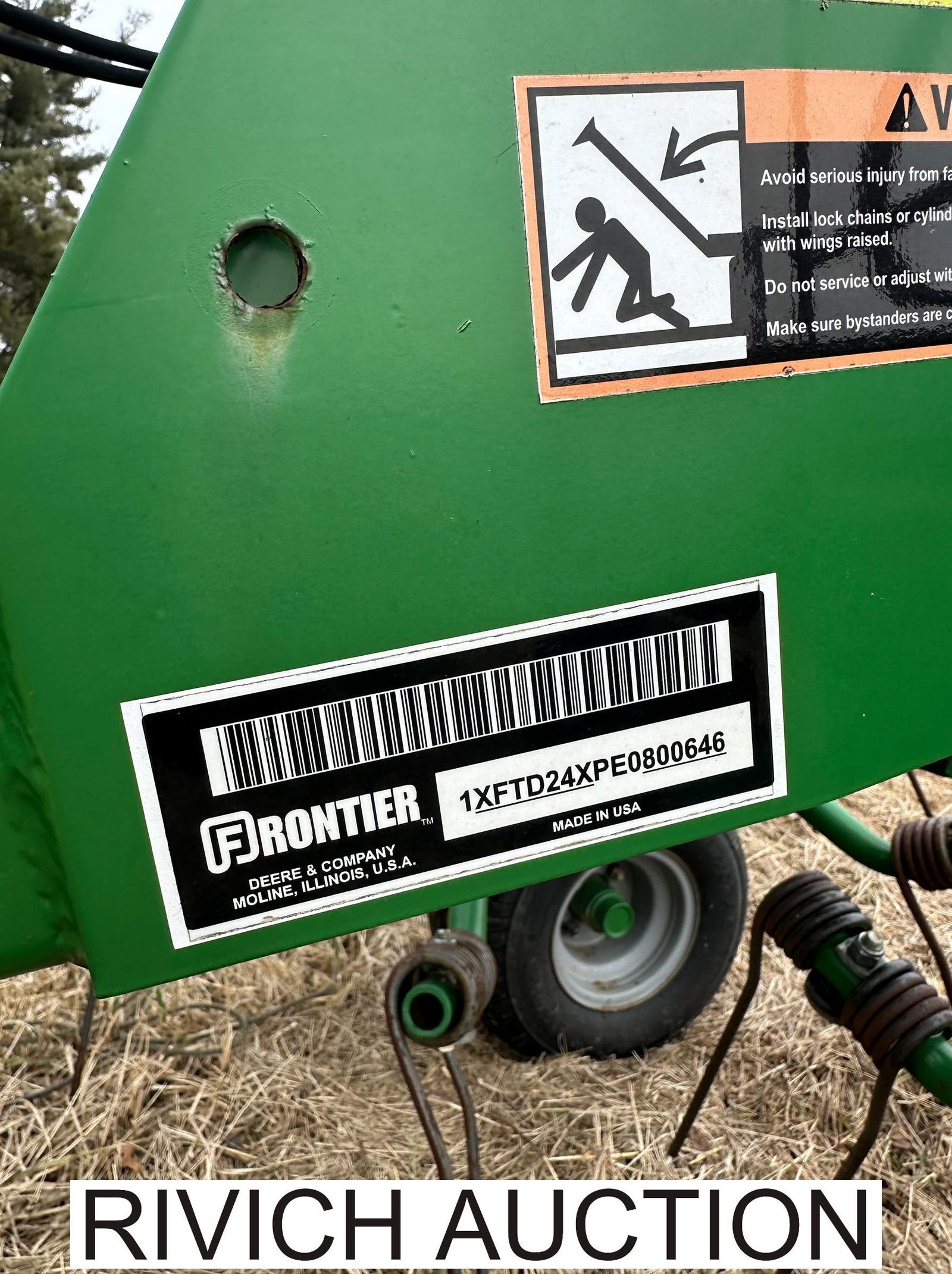 Frontier TD2418 Hay Tedder, 2014 - 9