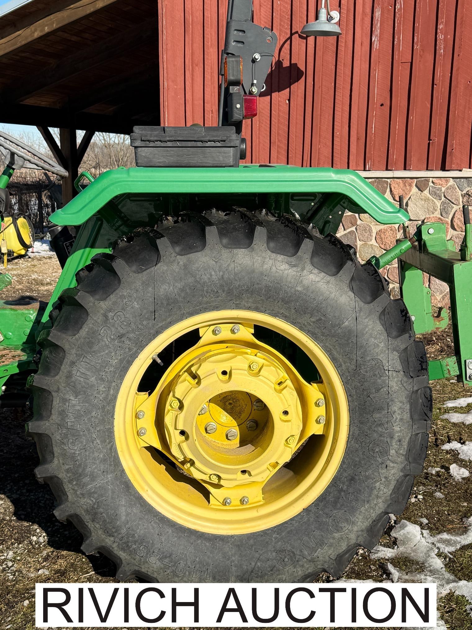 John Deere 5055E Tractor & 553 Loader - 4