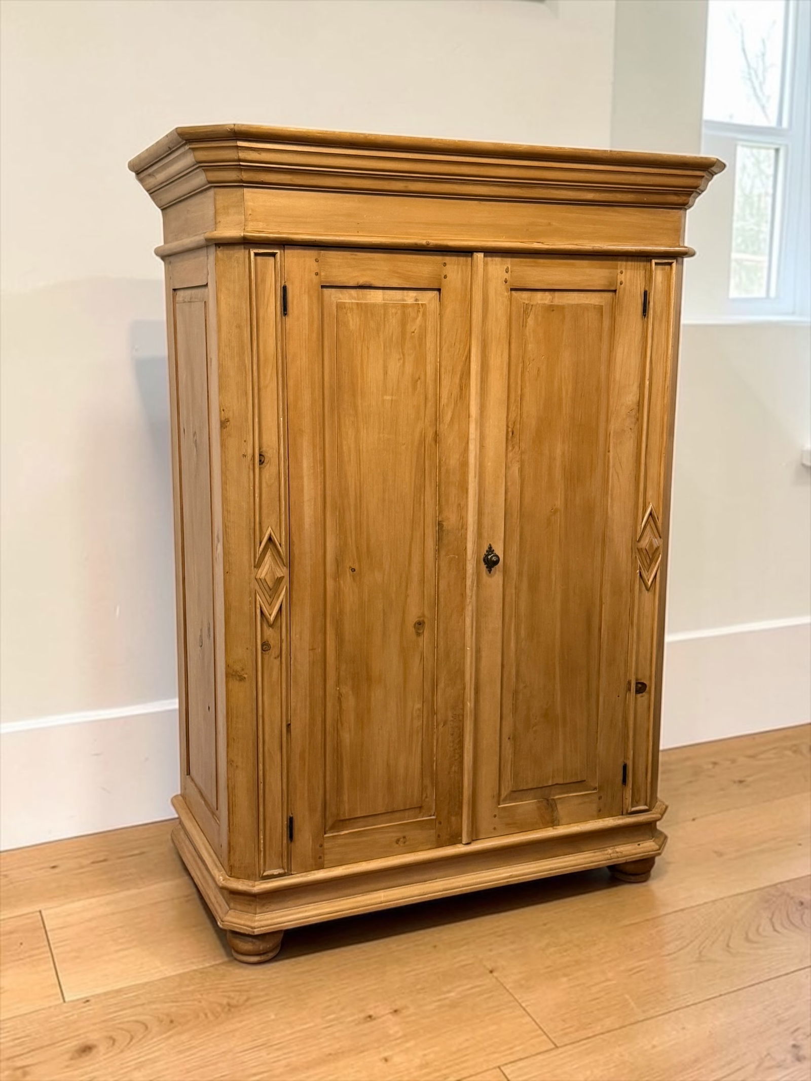 Traditional Pine Armoire (1 of 7)