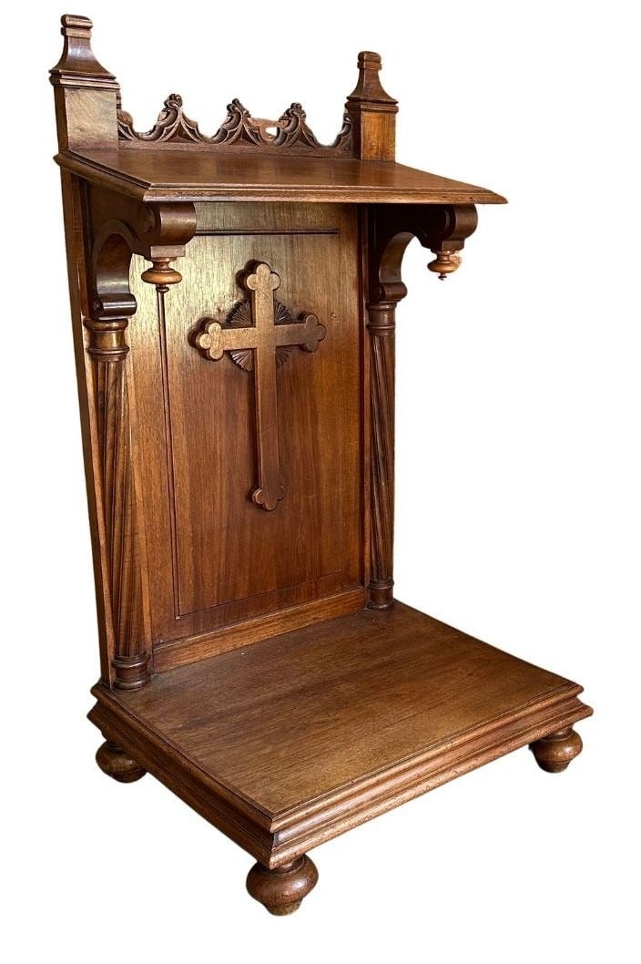 A French Gothic Religious Prayer Kneeler Prie Dieu: Walnut wood. 38" W x 20" W x 18.25" D.