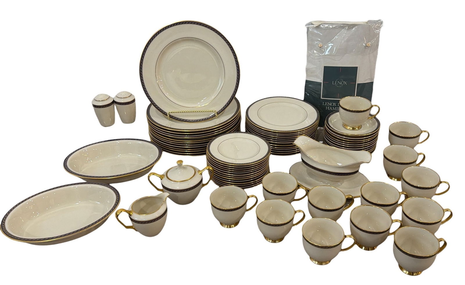 LENOX "Hamilton" Presidential Collection Dinnerware, Service for 13 (1 of 7)