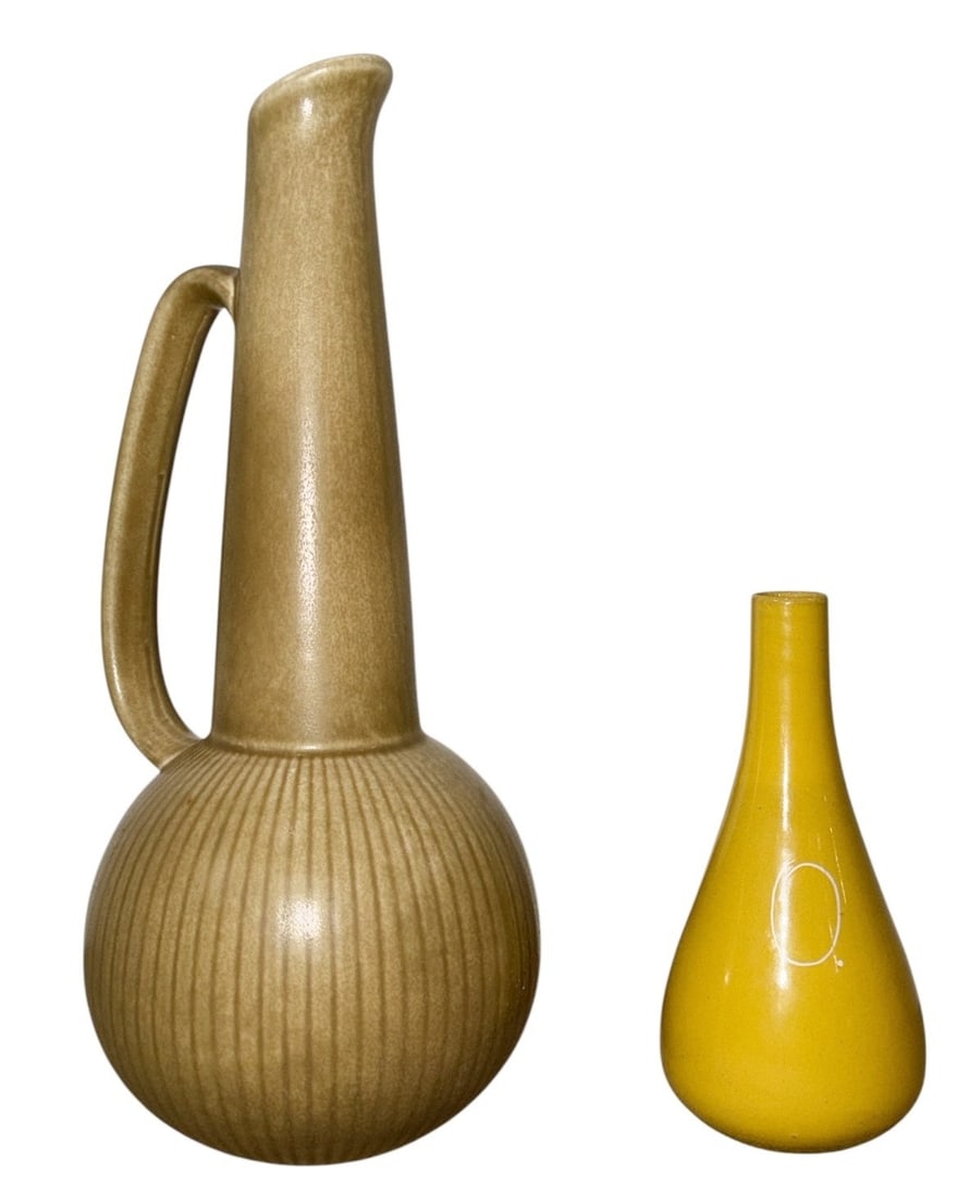 Two Mid Century Swedish Vases, GUNNAR NYLUND for RORSTRAND, HOGANA'S KERAMIK (1 of 6)
