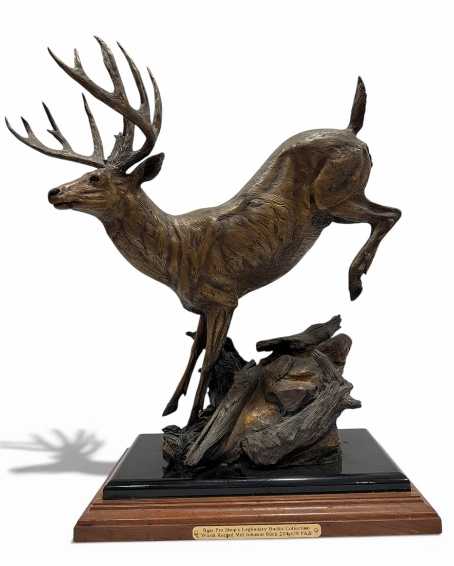 DANNY EDWARDS "Mel Johnson World Record Buck" Bronze Sculpture: 21" H x 14.5" W x 8.5" D. Signed & numbered 88/100. Heavy, approx. 31 lb. This bronze is from the Bass Pro Shops Legendary Bucks Collection.