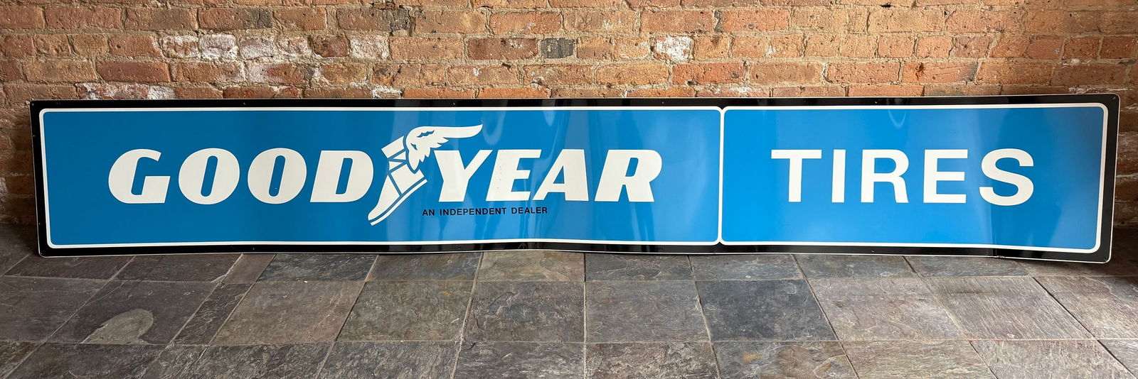 Vintage NOS 10 Foot GOODYEAR TIRE Advertising Sign (1 of 4)