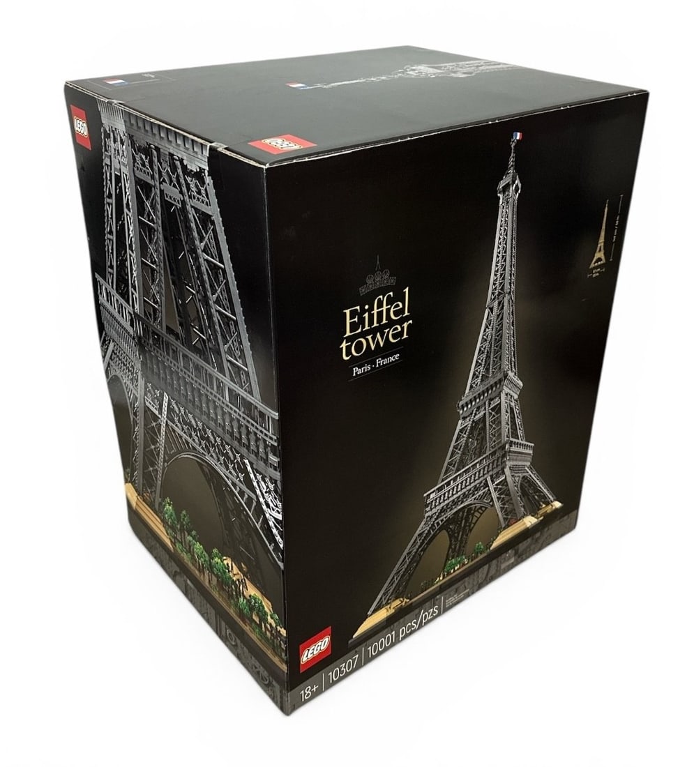 NIB LEGO EIFFEL TOWER Set,10307 - 3