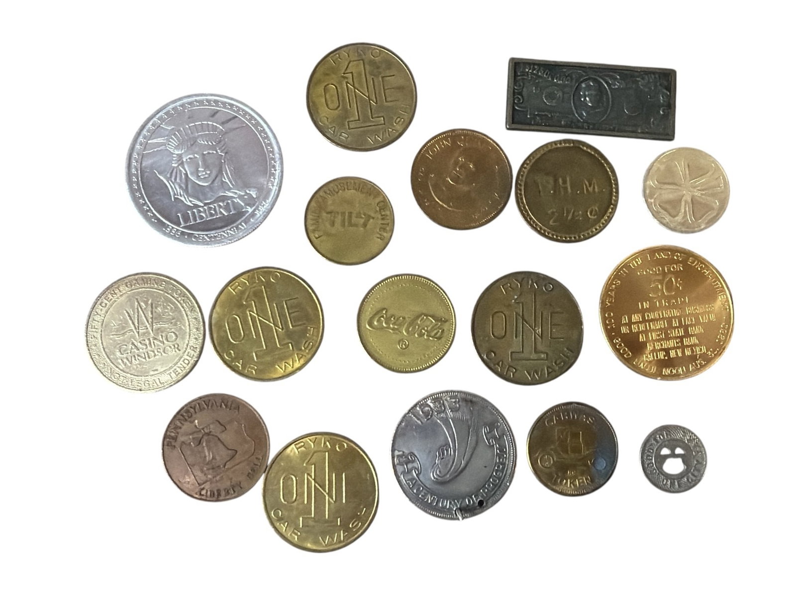 Collection Vintage Commemorative Coins and Tokens (1 of 2)