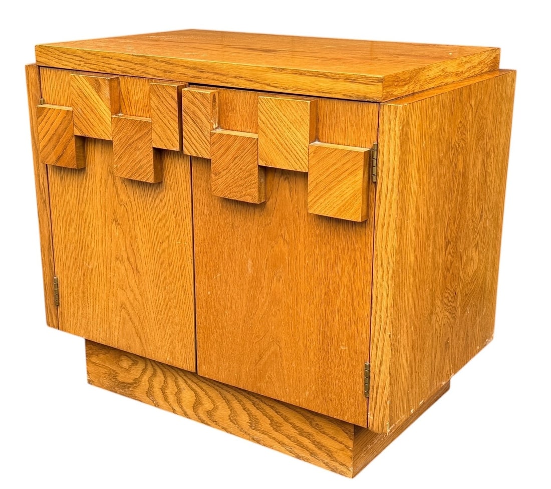 LANE Mid Century Brutalist Nightstand / End Table: Lane Staccato, Lane Alta Vista. Oak. 24.5" H x 27" W x 17" D.