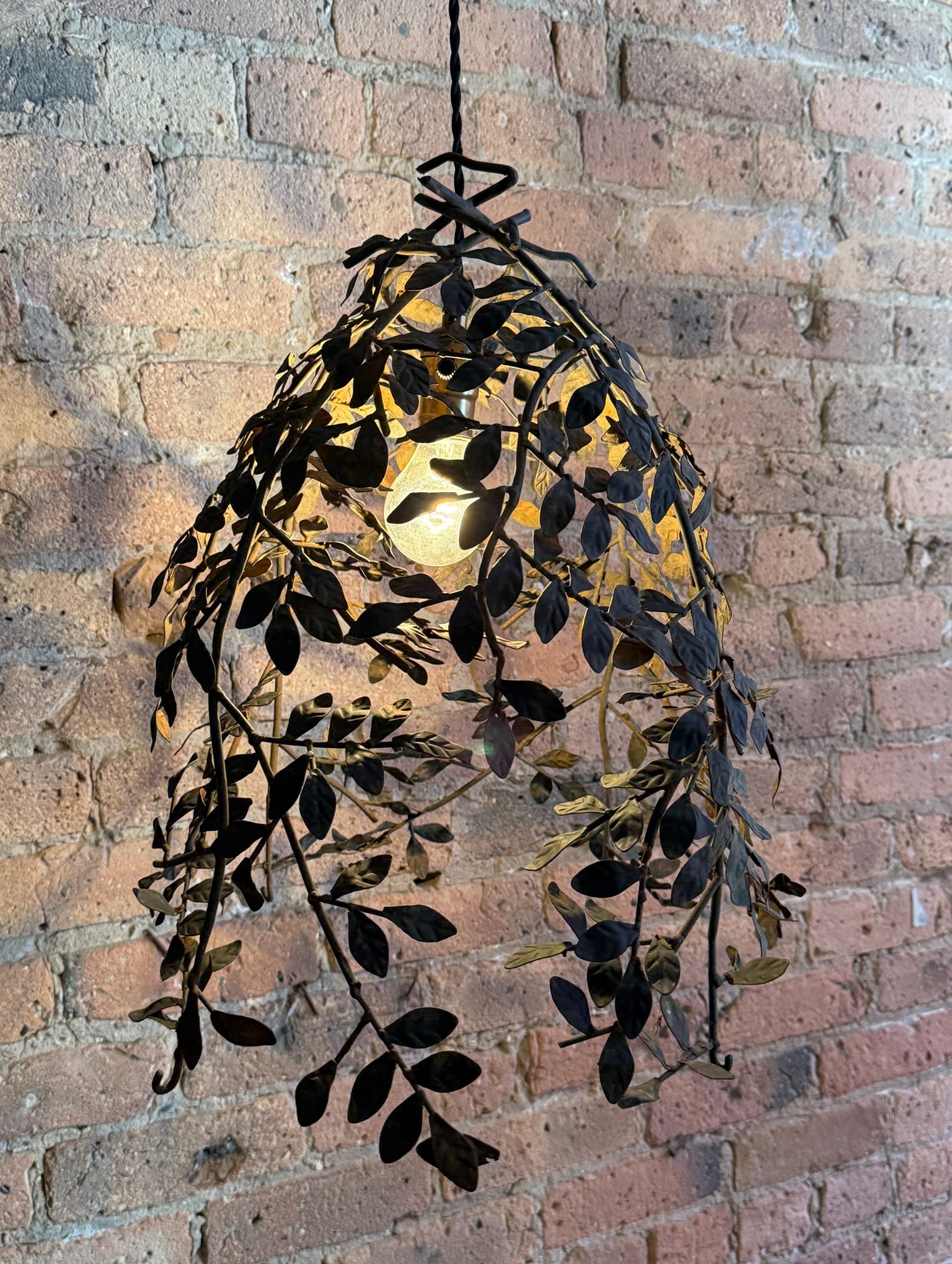 Modernist Iron Leaf Pattern Chandelier - 4