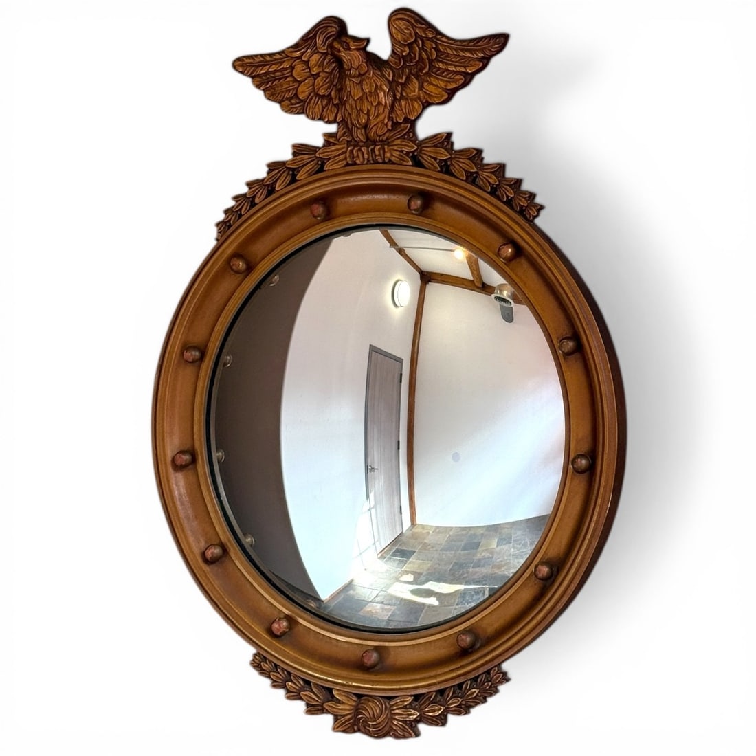 American Federal Style Giltwood Mirror: 30" H x 22" diameter.