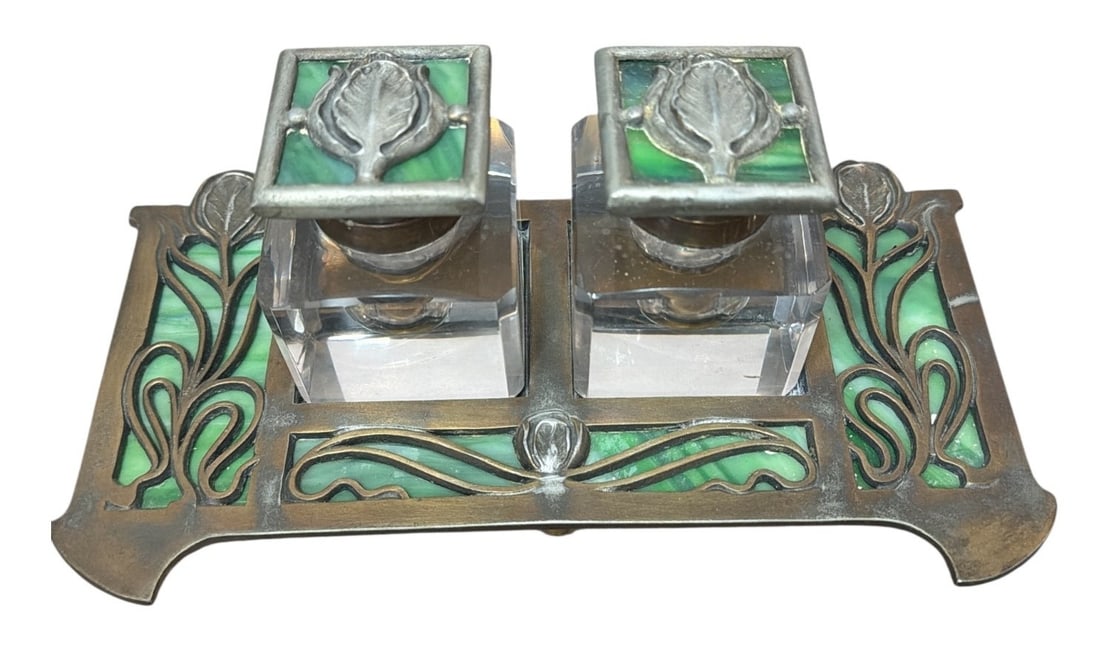 APOLLO STUDIOS Arts and Crafts Inkwell Desk Set (1 of 4)