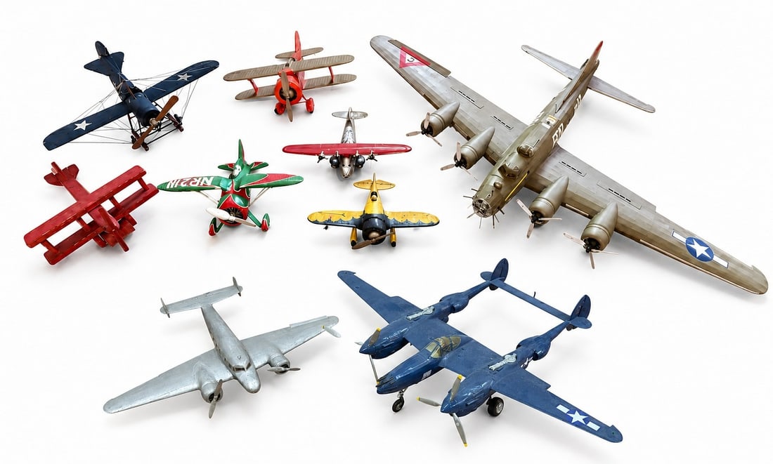 Collection of 1940s-1950s Model Airplanes (1 of 6)