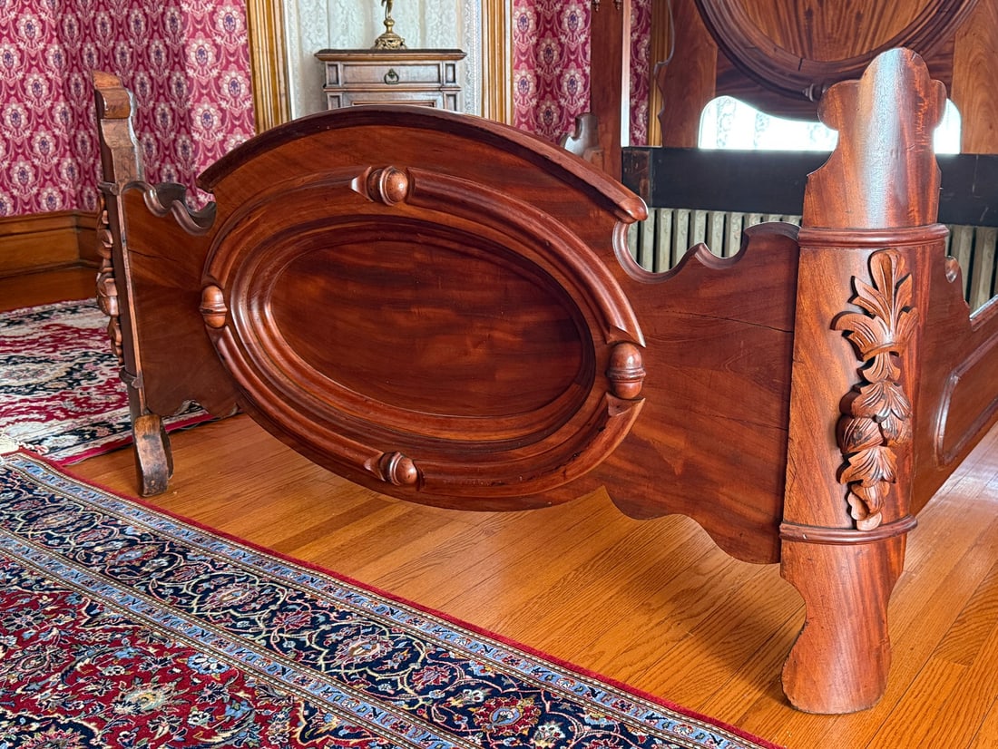 High Victorian 1890s Bed Frame - 5