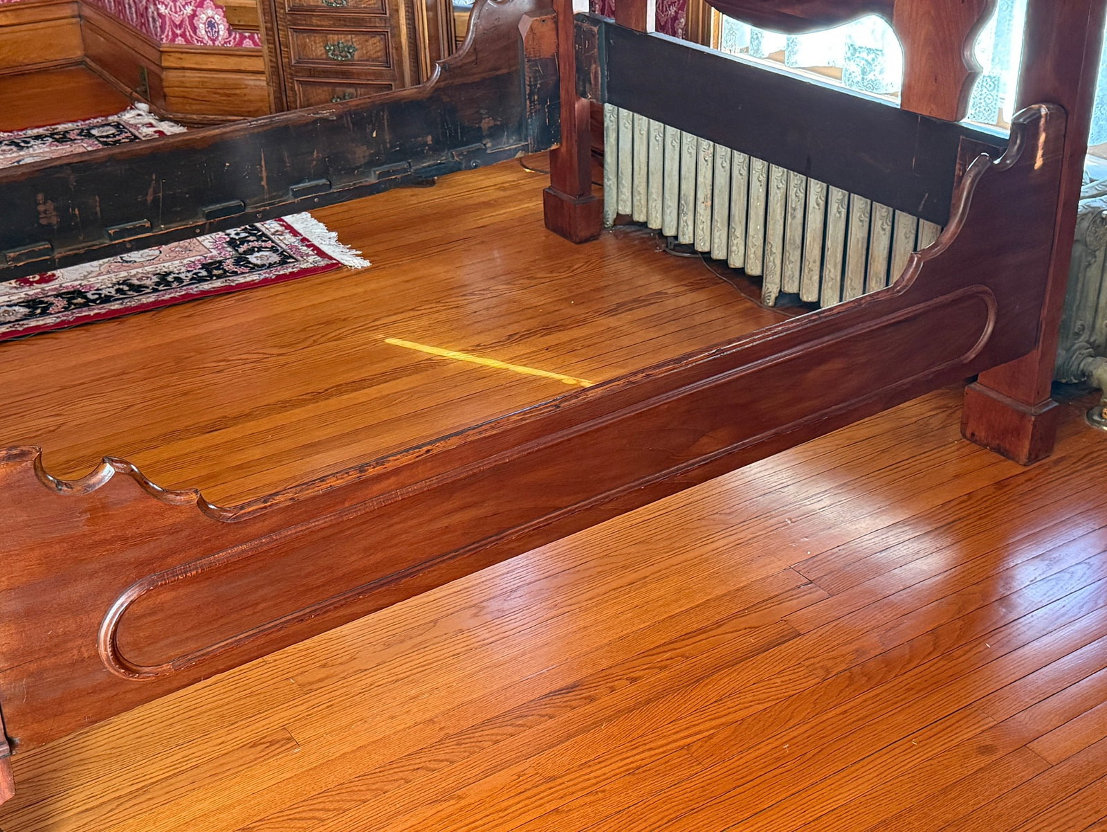 High Victorian 1890s Bed Frame - 6