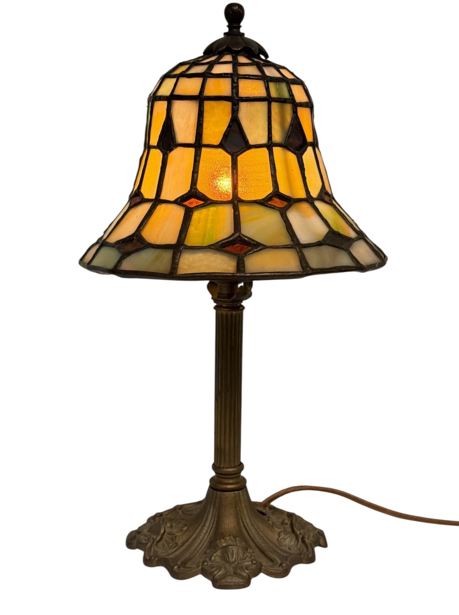 MILLER LAMP CO. Stained Glass Lamp (1 of 6)