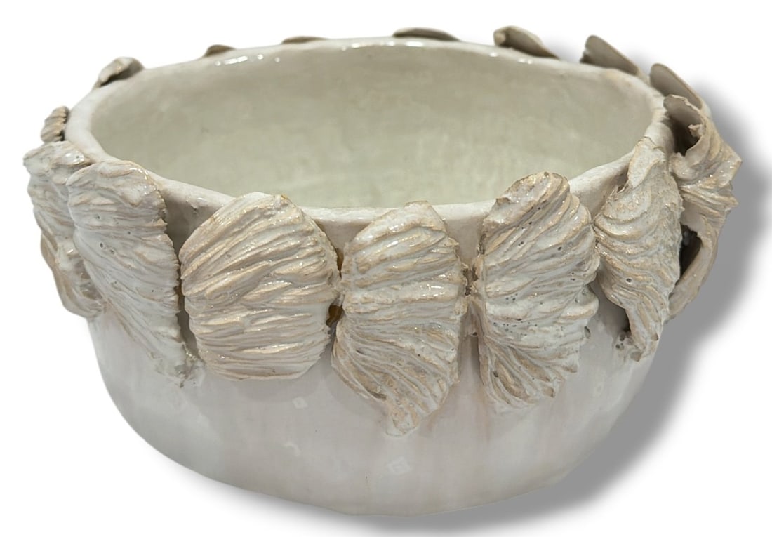 Vintage Seashell Edge Ceramic Planter Bowl: Measures 4" H x 8.5" diameter. Signed A Hoderer and dated on bottom 1-27-83.