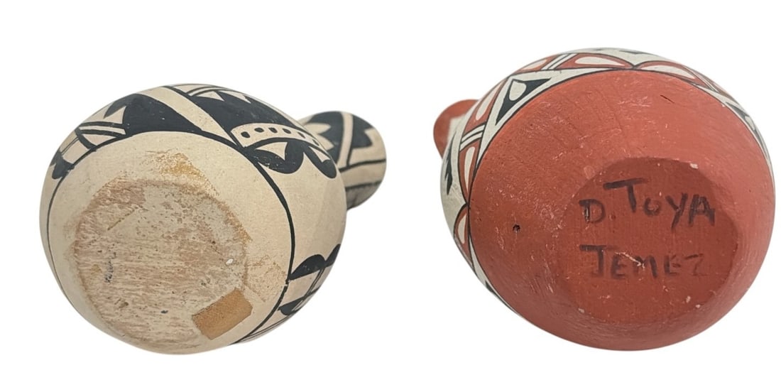 Two Native American Wedding Vases - 3