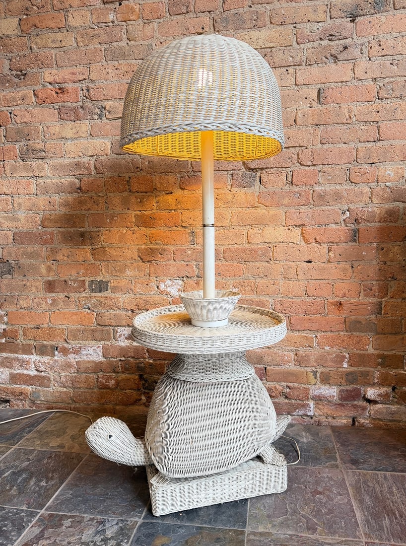 Mid Century Wicker Turtle Table Lamp - 5