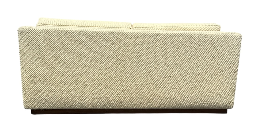 Mid Century Sofa, ISO Milo Baughman - 5
