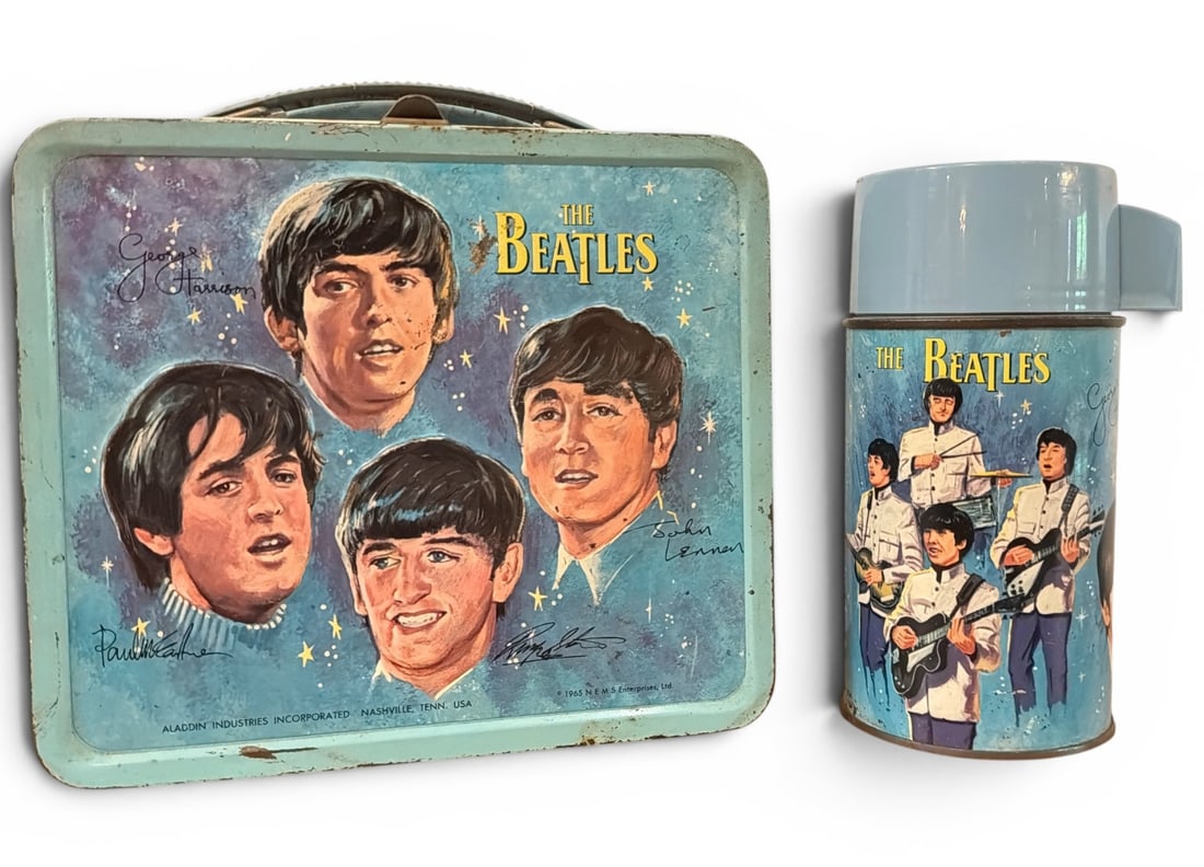 1965 Aladdin THE BEATLES Lunchbox with Thermos (1 of 4)