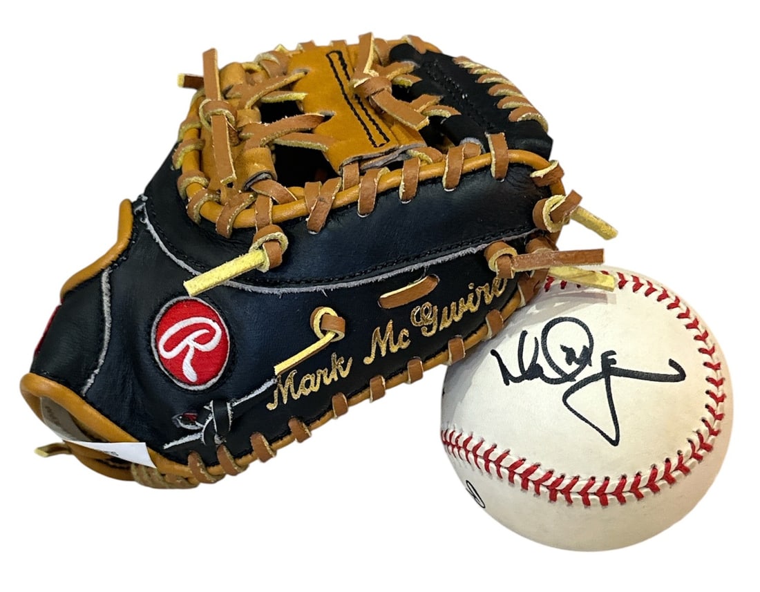 Autographed MARK MCGWIRE Baseball 500 Home Run Club (1 of 4)