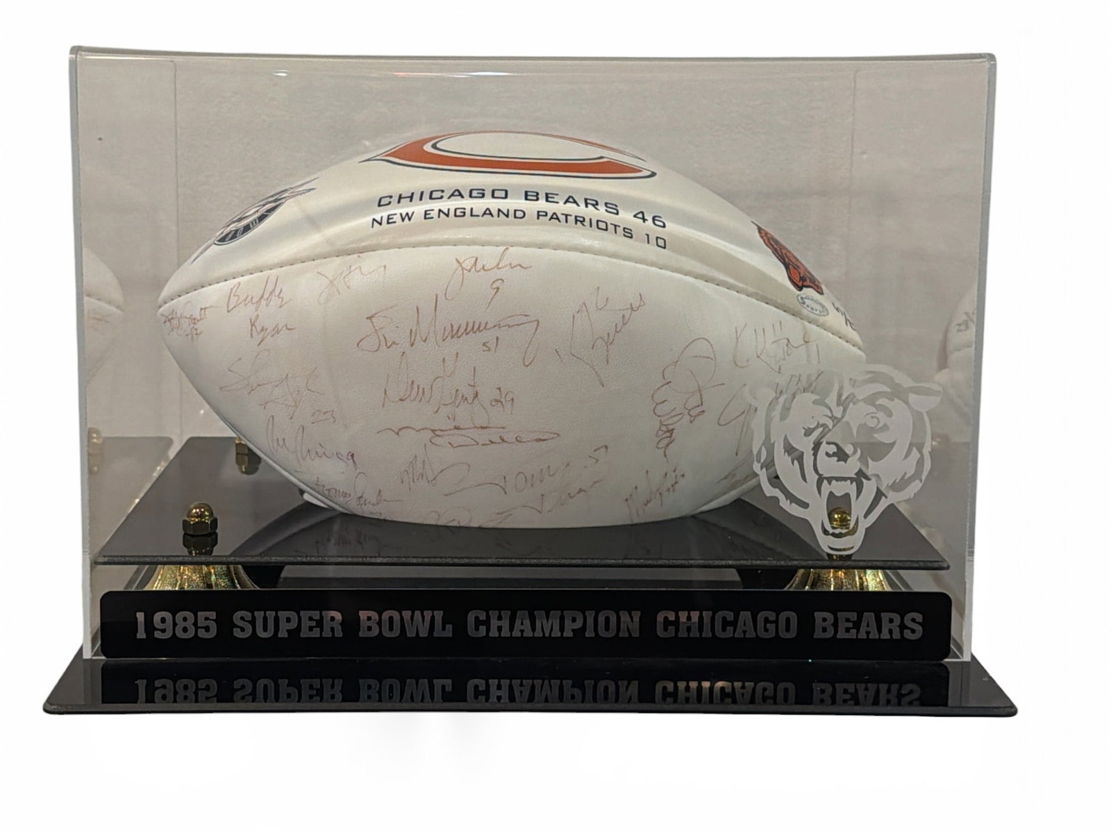 Authentic Team Autographed 1985 Super Bowl Champions Football, CHICAGO BEARS: Includes signatures from the 1985 Chicago Bears team after their win of the Super Bowl. Numbered 67/85 and has a holographic sticker from Schwartz Sports and certificate of authenticity card from Schw
