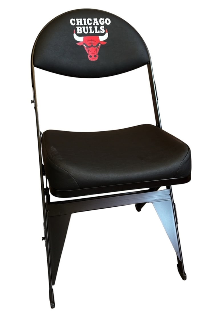 CHICAGO BULLS Courtside Folding Chair, SPEC SEATS (1 of 4)