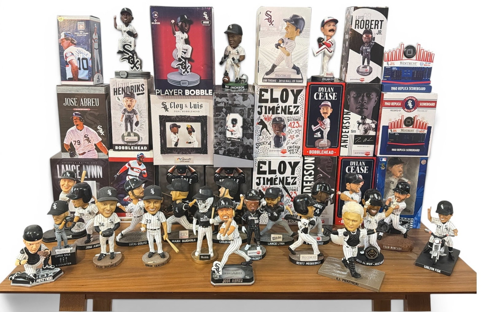 Large Collection of CHICAGO WHITE SOX Baseball Bobble Heads (1 of 4)