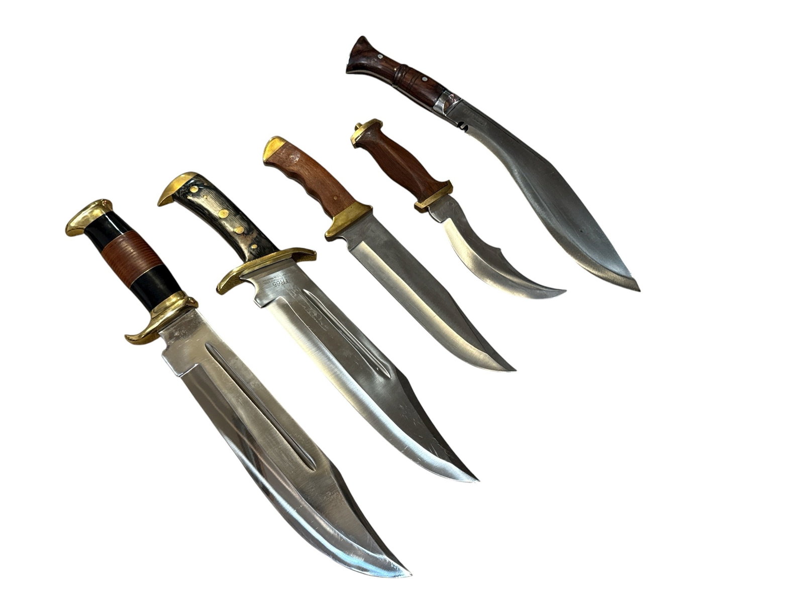 Lot of Bowie Hunting Knives (1 of 5)
