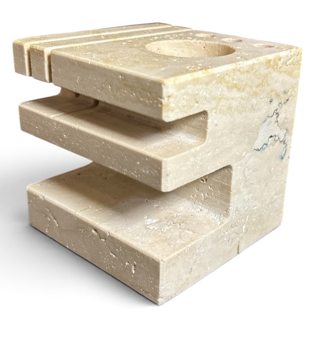 ENZO MARI (Novara 1932 - Milano 2020) For FRATELLI MANNELLI Travertine Cube Desk Organizer: Travertine, measures 4" H x 4" W x 4" D. Retains labels on the bottom- see photos.