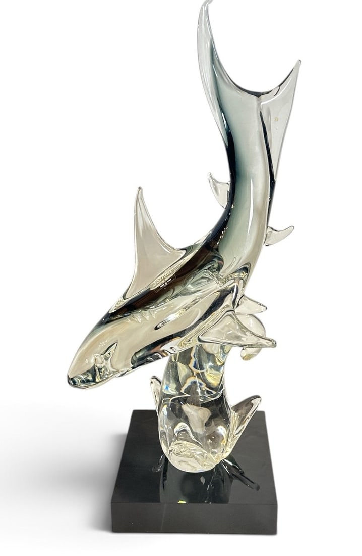 FORMIA, Vetri de Murano Shark Sculpture: 18.25" H x 7" W x 9" D, 20" H on the base, base measures 6.5" x 6.5". Retains Formia/Murano sticker.