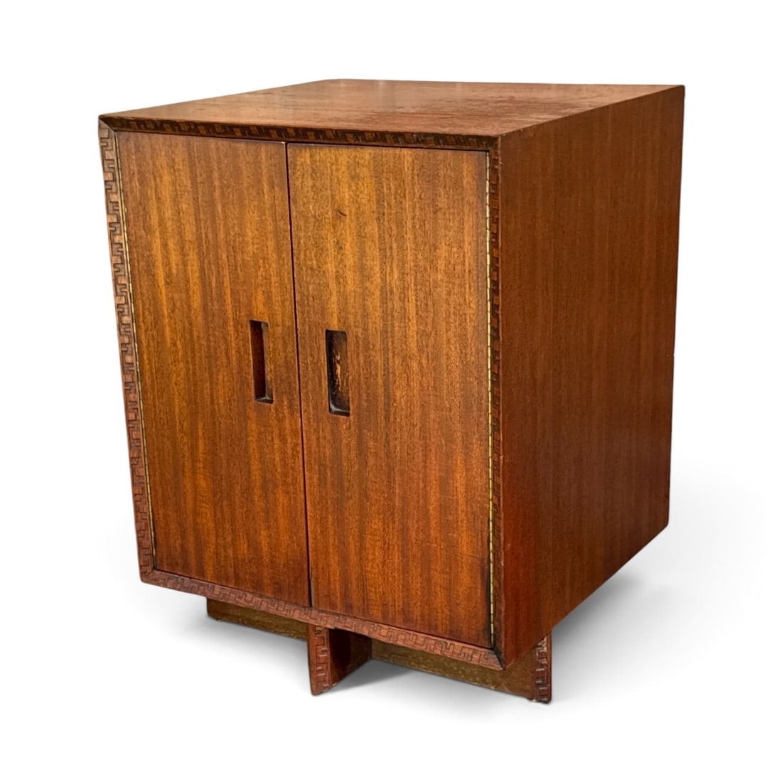 Taliesin Cabinet by FRANK LLOYD WRIGHT for HENREDON (1 of 7)