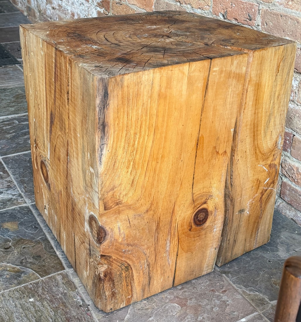 Brutalist Sculpted Oak Side Table - 4
