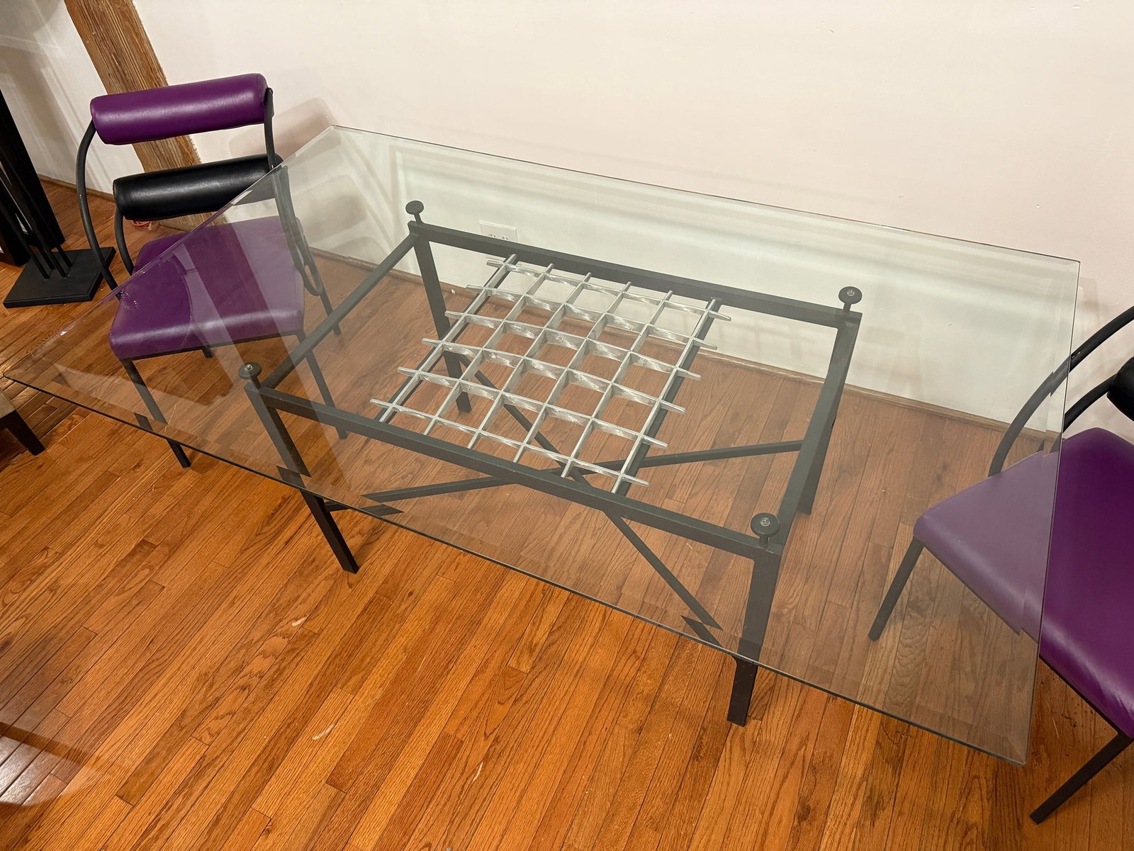 Memphis Style Dining Set - 4