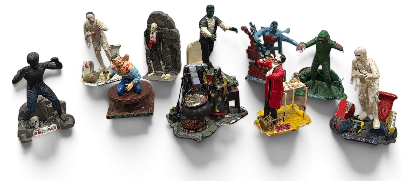Large Collection of 1960s AURORA Creature Feature Figures (1 of 19)