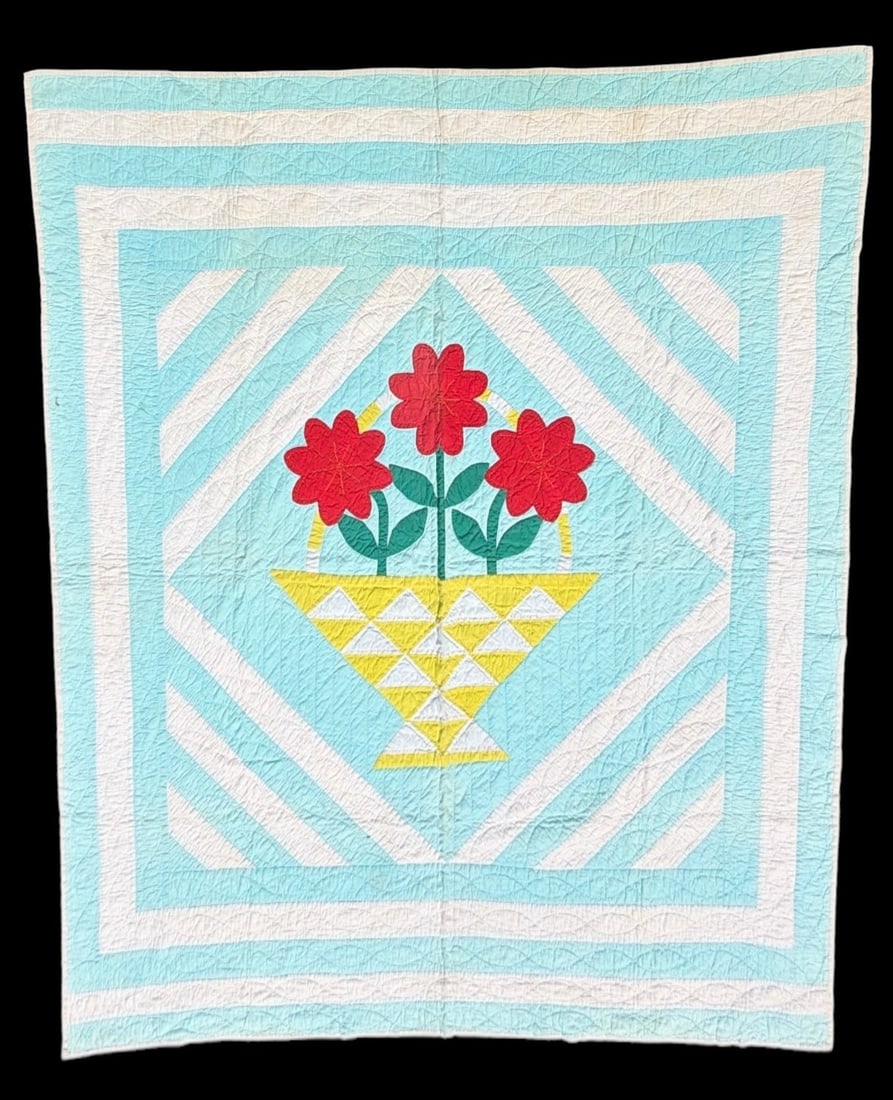 Antique Applique Floral Bouquet Quilt (1 of 5)