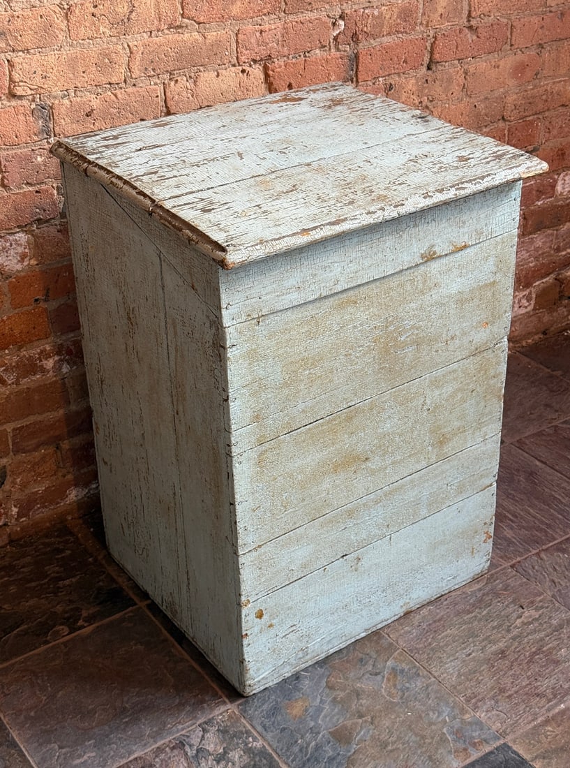 Primitive Painted Blue Blanket Chest - 3