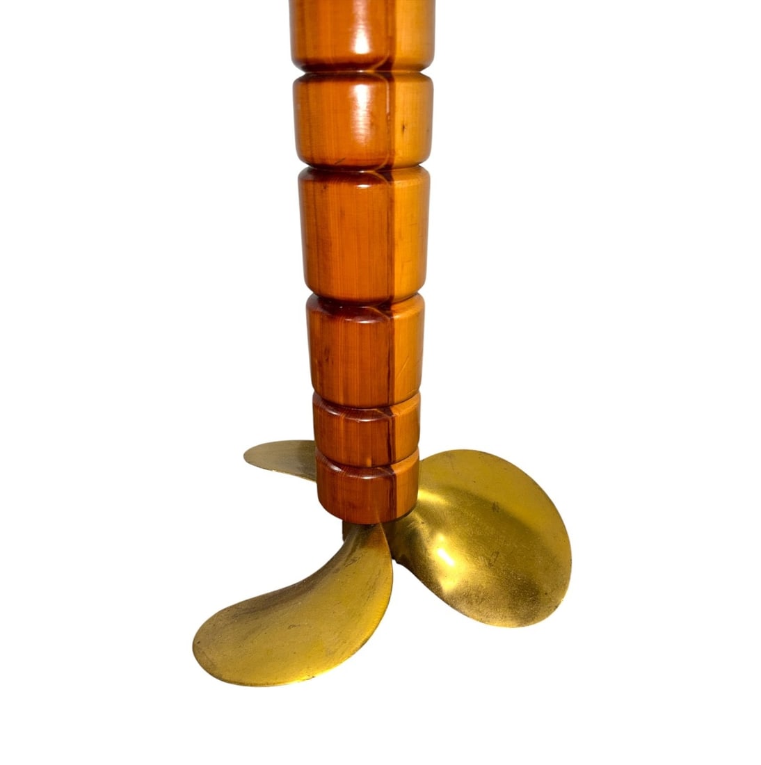 Nautical Folk Art Propeller Table - 3
