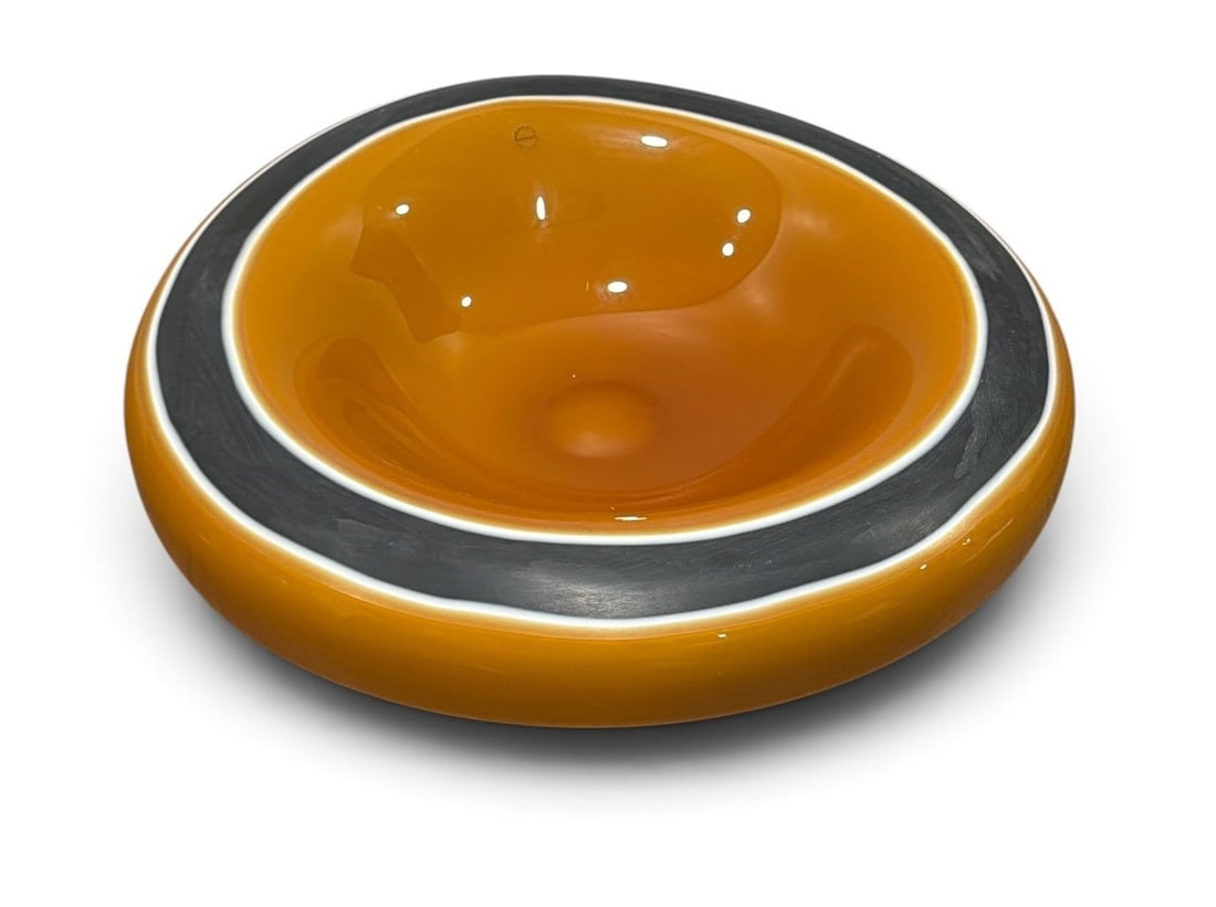 Large Mid Century Art Glass Centerpiece Bowl, VENEZIA SALVATI: Measures 3" H x 16" overall diameter. Retains Venezia sticker.