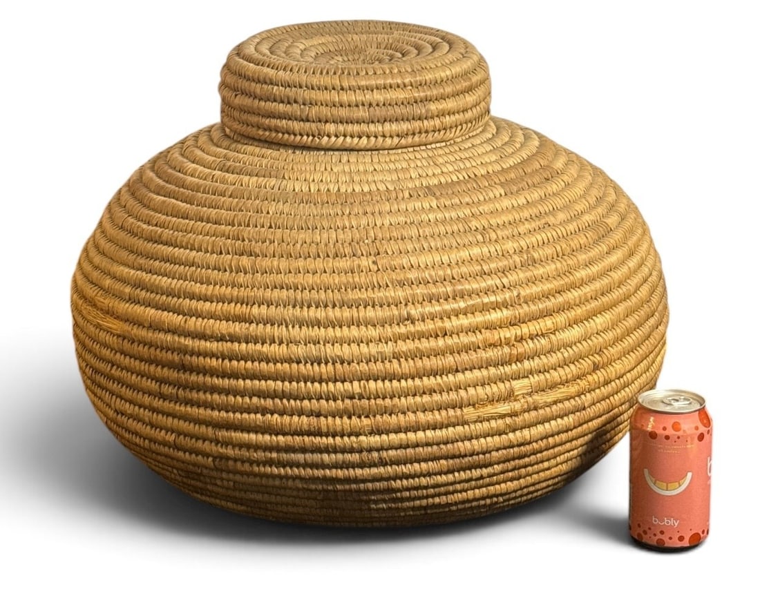 Substantial Native American Sweetgrass Lidded Basket (1 of 5)